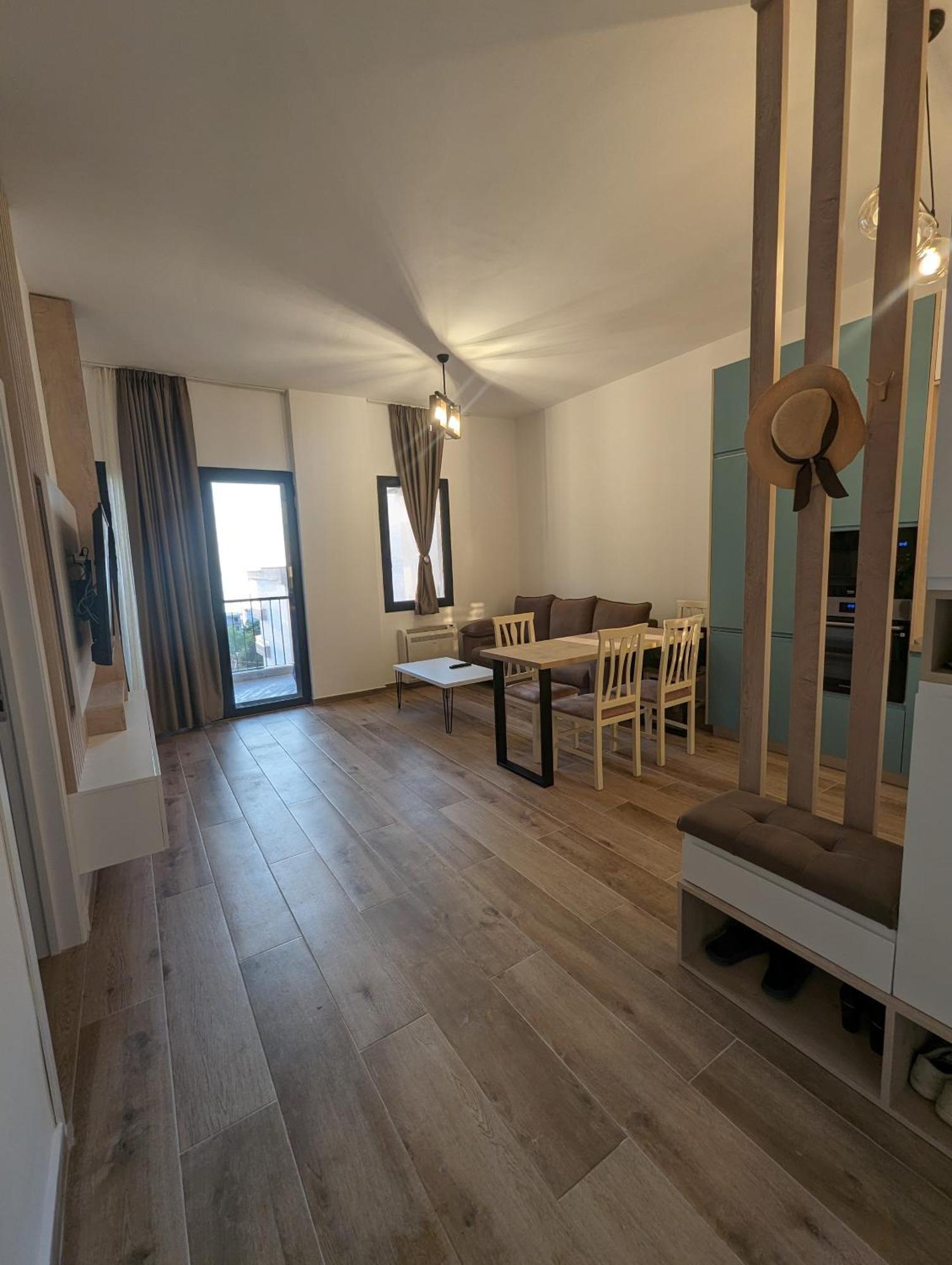 Nuovo E Moderno Con Vista Mare A Uji I Ftohte - Posto Auto Incluso Apartment Vlorë