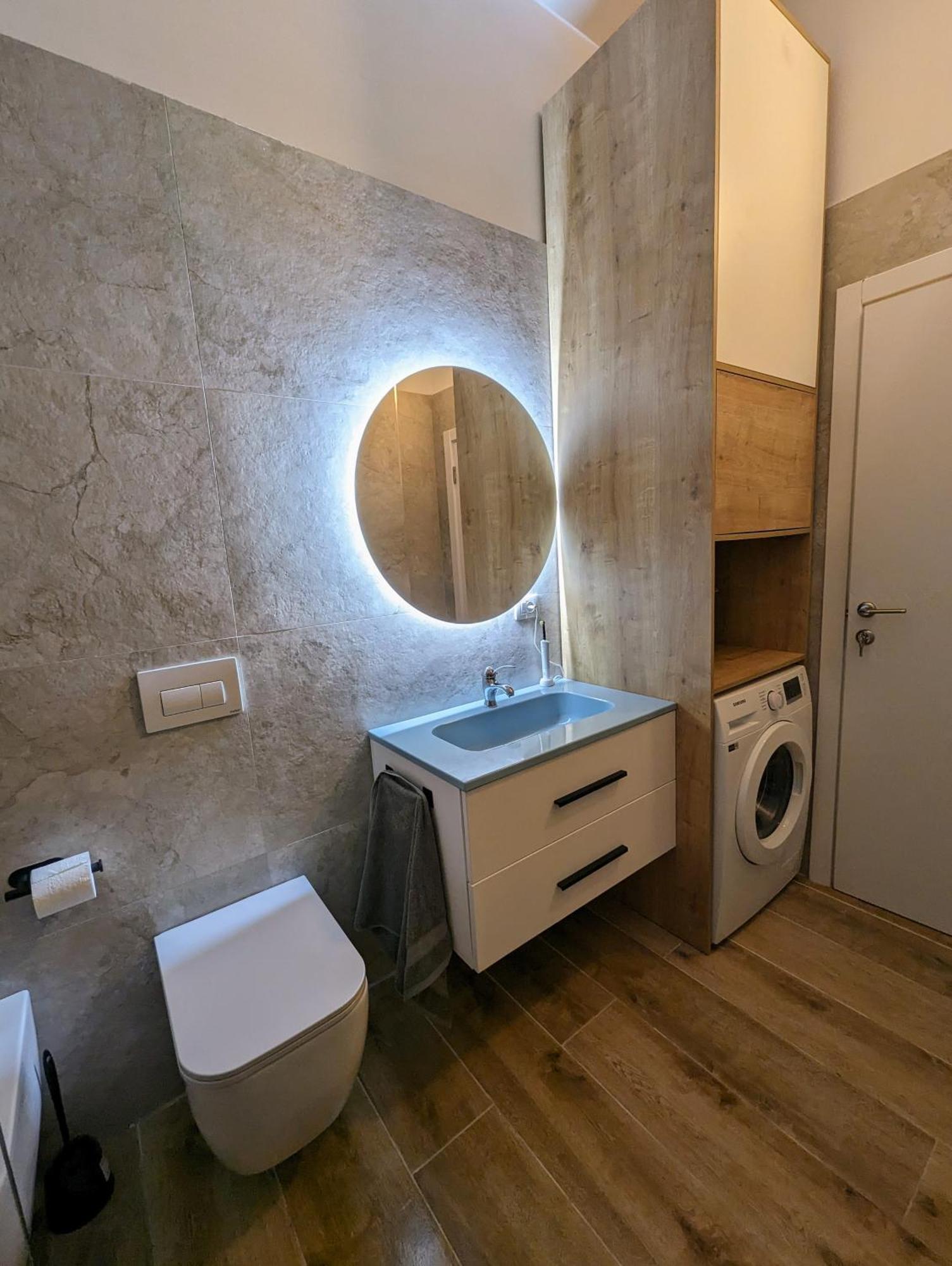 Apartment Nuovo E Moderno Con Vista Mare A Uji I Ftohte - Posto Auto Incluso
