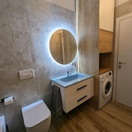 Nuovo E Moderno Appartamento Con Vista Mare A Uji I Ftohte - Posto Auto Incluso Vlore Exterior photo
